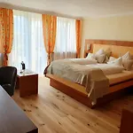 Birkenhoehe 4*