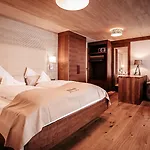 Birkenhoehe Hotel 4*