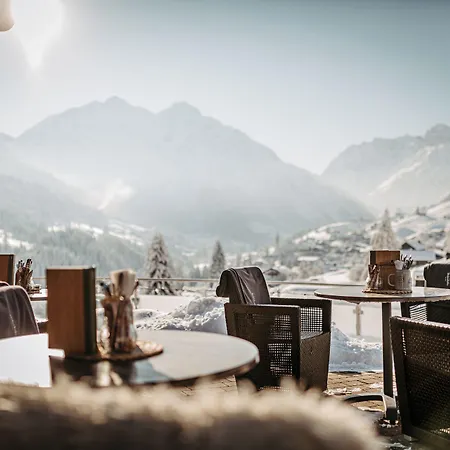 Hotel Birkenhoehe 4*