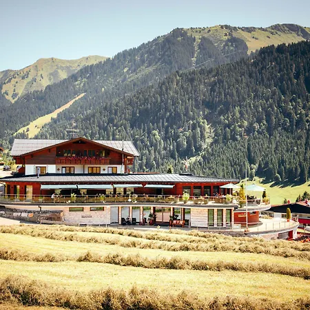 Hotel Birkenhoehe 4*